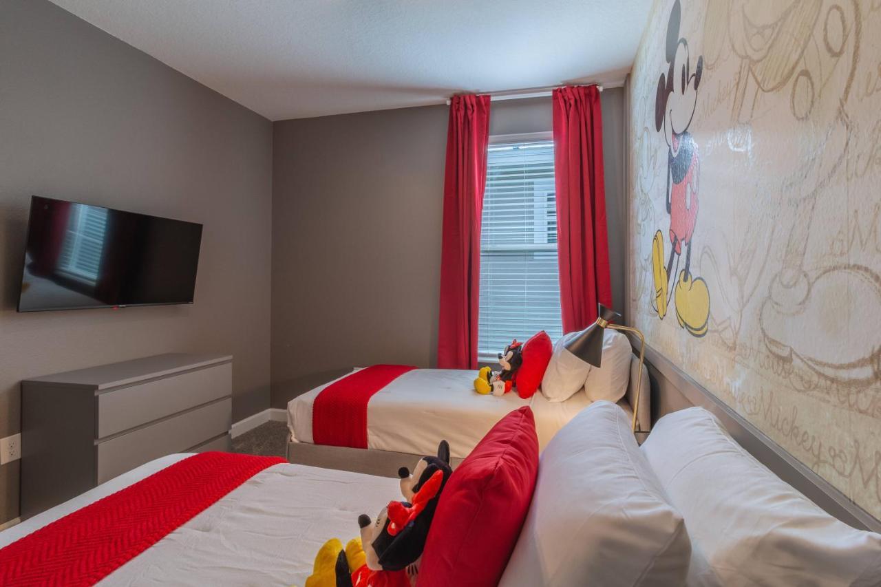 Gorgeous 6-bedroom House With Private Pool Hébergement de vacances Kissimmee