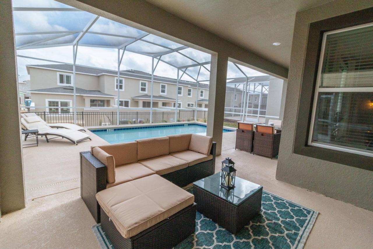Gorgeous 6-bedroom House With Private Pool *