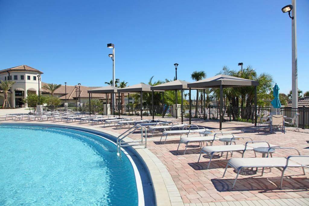 Gorgeous 6-bedroom House With Private Pool * Kissimmee